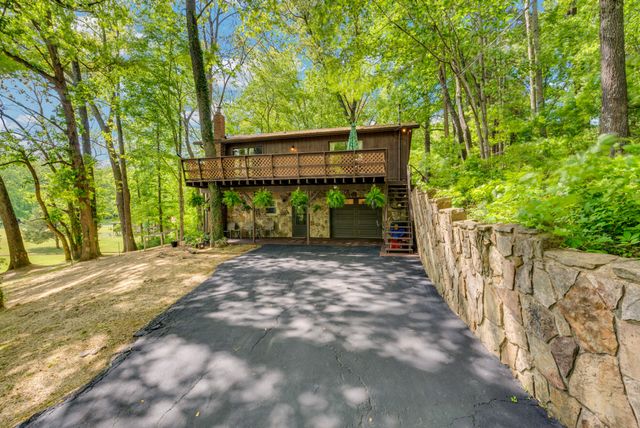 160 Monticello Cir, Cookeville, TN 38506