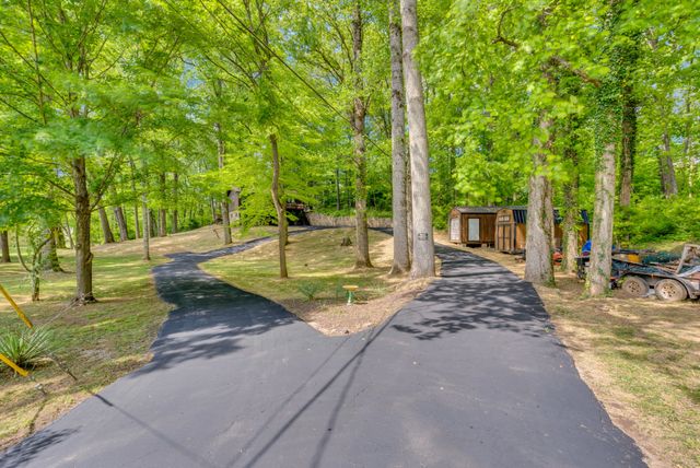 160 Monticello Cir, Cookeville, TN 38506