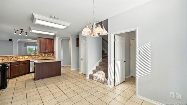 15107 Wingheart, San Antonio, TX 78253