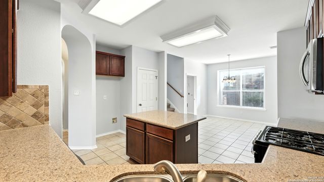 15107 Wingheart, San Antonio, TX 78253