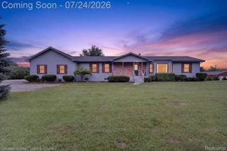 8175 Farley Road, Putnam Township, MI 48169
