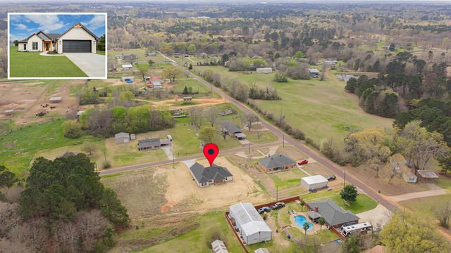 2941 E Carrie Ln, Longview, TX 75605