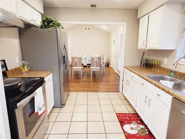 8815 Bellaire Boulevard, Houston, TX 77036