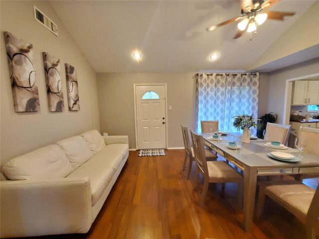 8815 Bellaire Boulevard, Houston, TX 77036