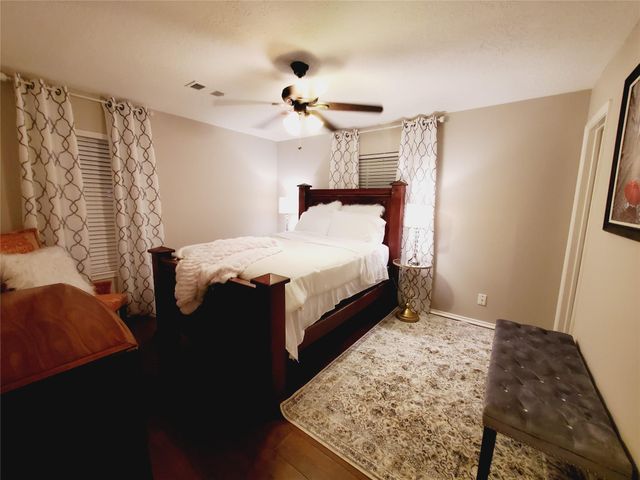 8815 Bellaire Boulevard, Houston, TX 77036