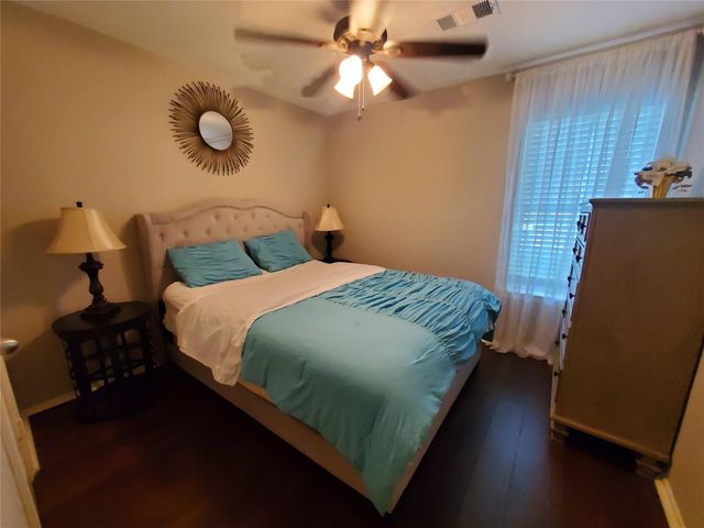 8815 Bellaire Boulevard, Houston, TX 77036