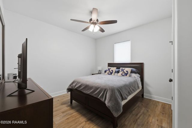 106 Fox Hill Road, Youngsville, LA 70592