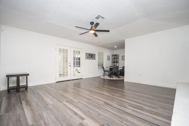 11443 Newbrook Drive, Houston, TX 77072