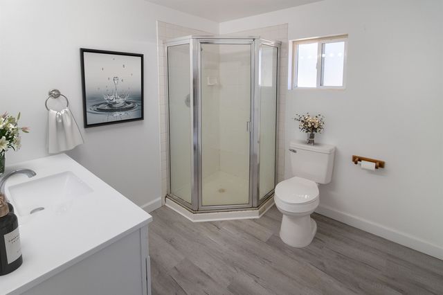 6111 N Alberta St, Spokane, WA 99205