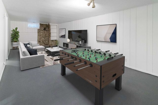 6111 N Alberta St, Spokane, WA 99205