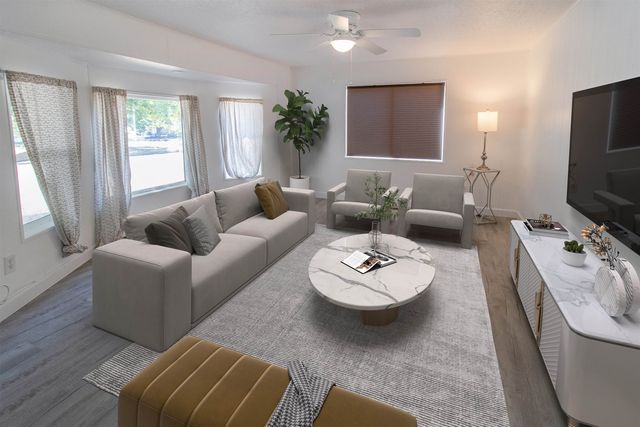 6111 N Alberta St, Spokane, WA 99205