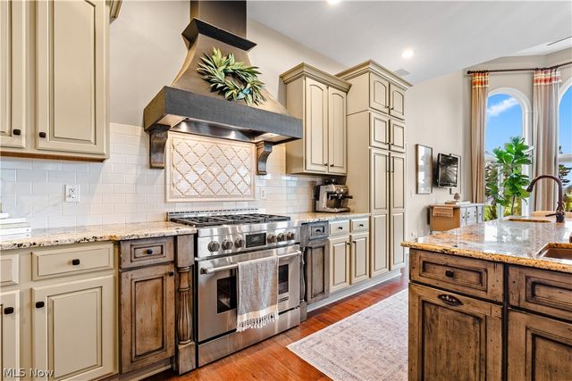 6510 Foxglove Drive, Medina, OH 44256