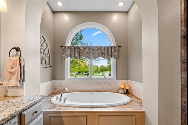 6510 Foxglove Drive, Medina, OH 44256