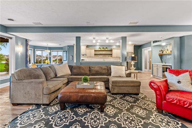 6510 Foxglove Drive, Medina, OH 44256
