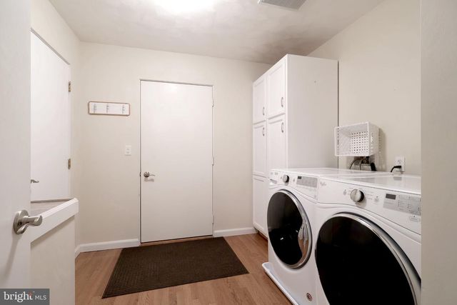 128 WAYPOINT CIR, State College, PA 16801