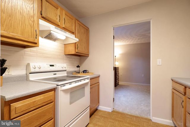 128 WAYPOINT CIR, State College, PA 16801