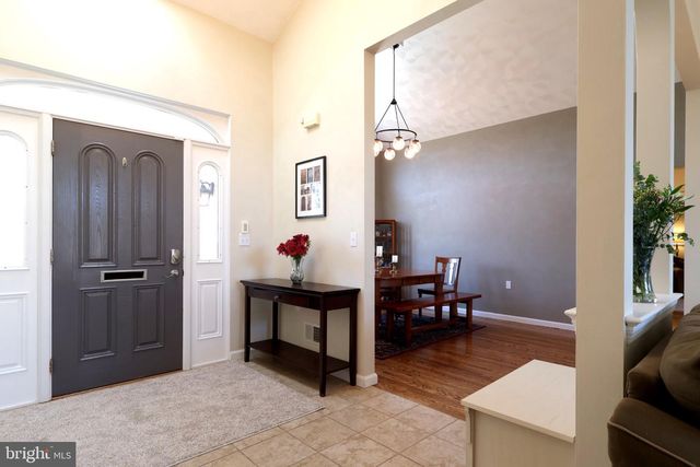 128 WAYPOINT CIR, State College, PA 16801