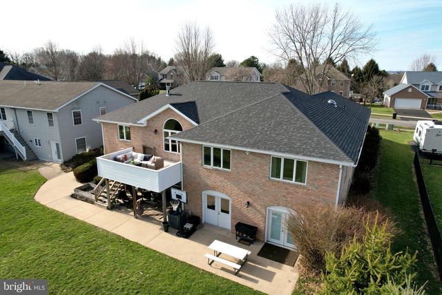 128 WAYPOINT CIR, State College, PA 16801