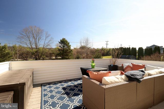 128 WAYPOINT CIR, State College, PA 16801