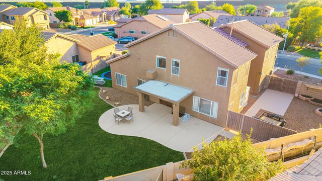 2516 E WINDSONG Drive, Phoenix, AZ 85048