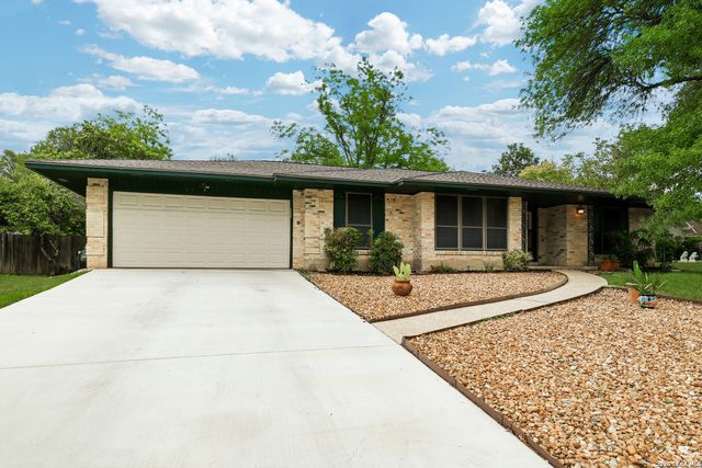 92 BLUET LN, Castle Hills, TX 78213