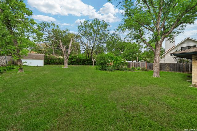 92 BLUET LN, Castle Hills, TX 78213