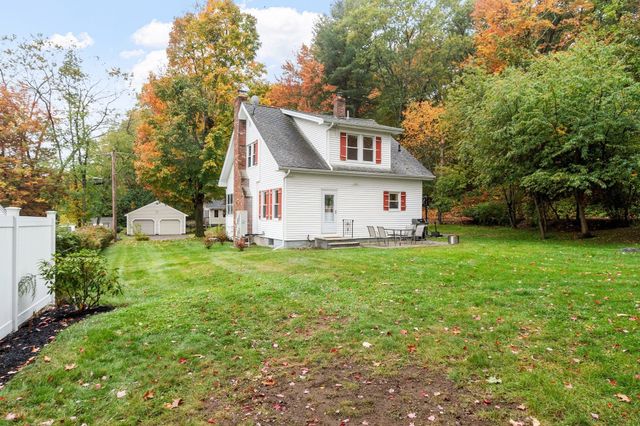 24 Dewey Ave, Boylston, MA 01505