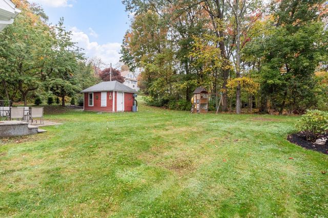 24 Dewey Ave, Boylston, MA 01505