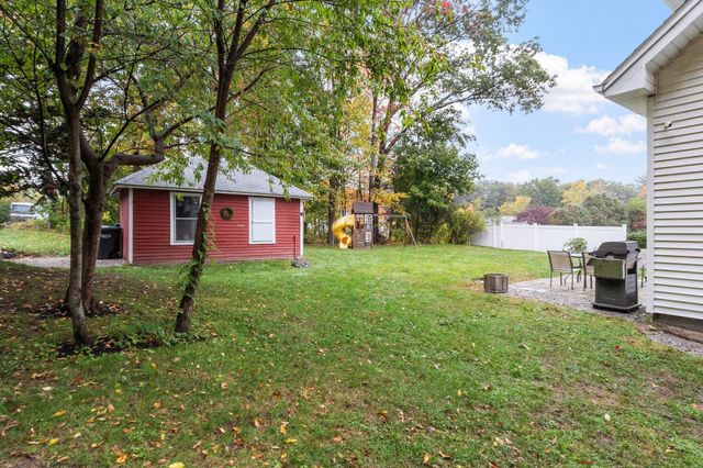 24 Dewey Ave, Boylston, MA 01505