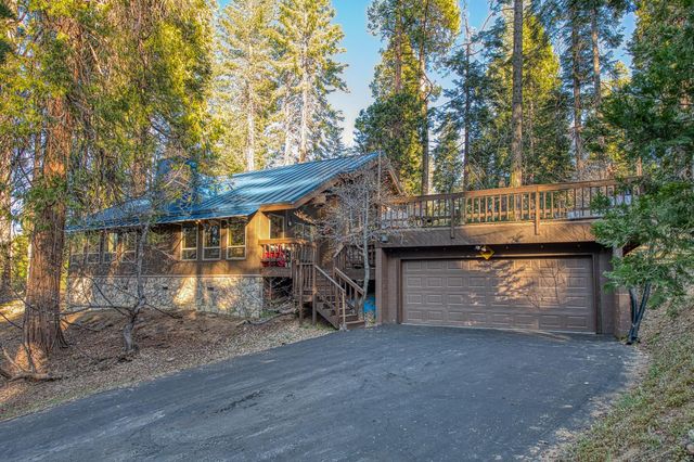 42005 Hanging Branch Rd, Shaver Lake, CA 93664