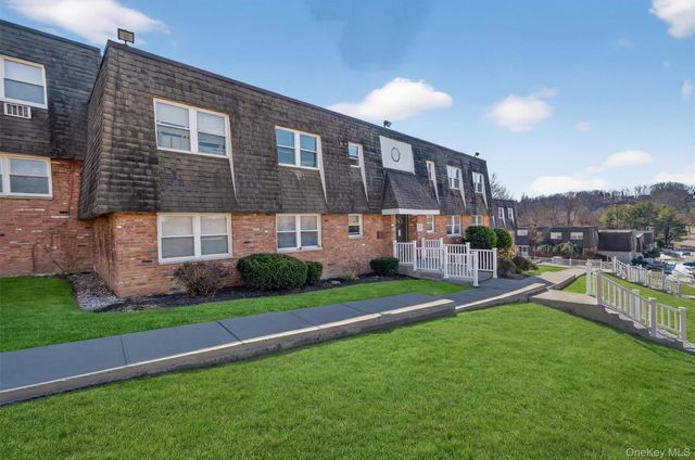 18 Crescent Drive 69, Thiells, NY 10984