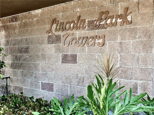 545 Chestnut Avenue 203, Long Beach, CA 90802