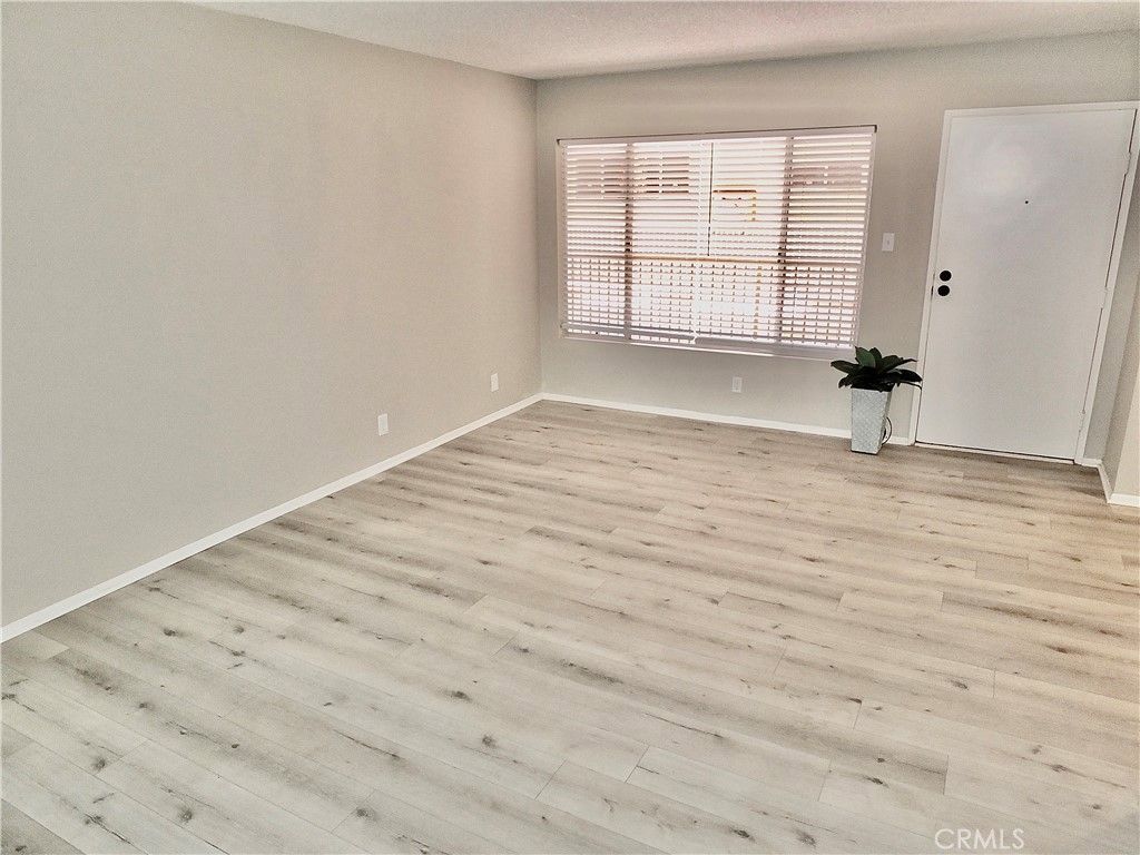 545 Chestnut Avenue 203, Long Beach, CA 90802 — photo 3