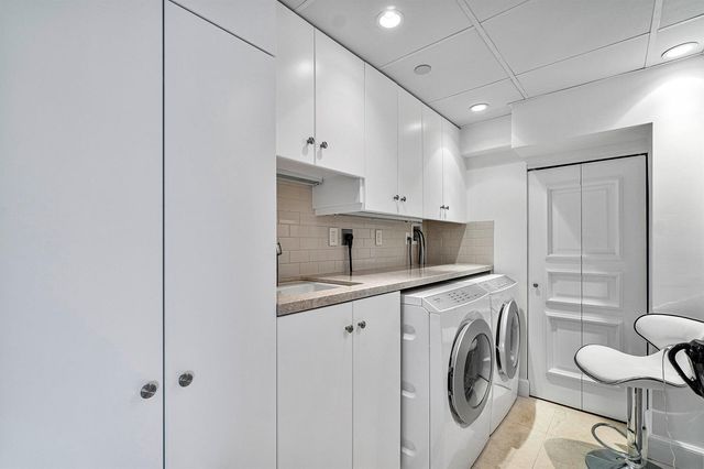 150 Bradley Place 203, Palm Beach, FL 33480