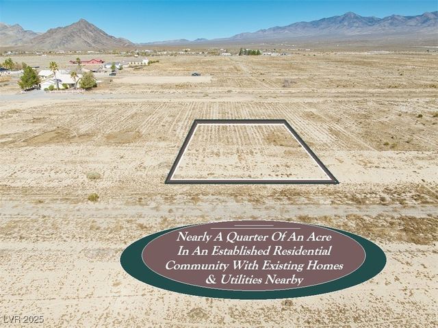 1390 West Colina Lane, Pahrump, NV 89060