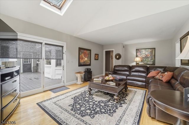 66 Mount Horeb Rd, Warren Twp., NJ 07059