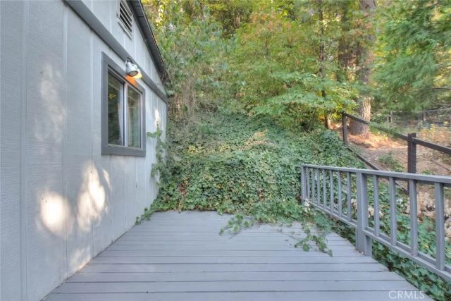 23775 Bowl, Crestline, CA 92325