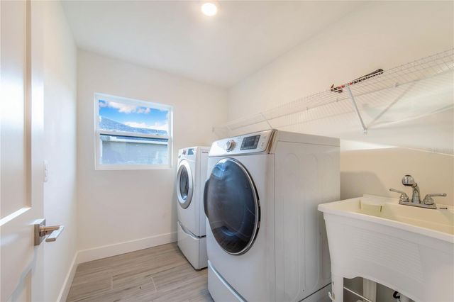 500 9TH STREET NE, Fort Meade, FL 33841