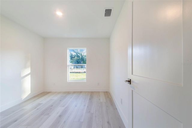 500 9TH STREET NE, Fort Meade, FL 33841