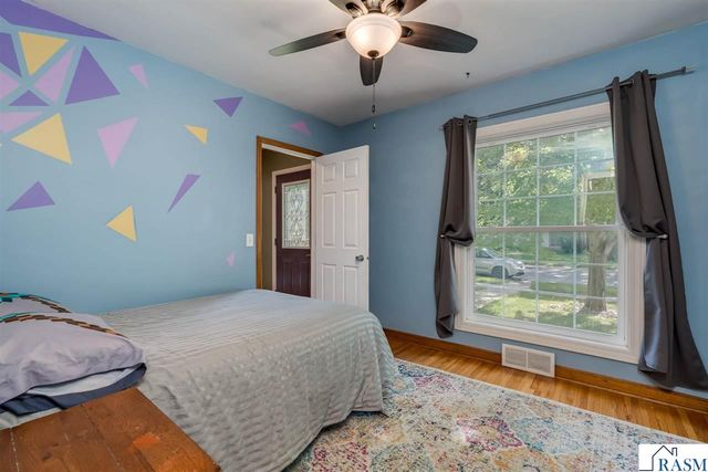 50 Marquette Avenue, North Mankato, MN 56003
