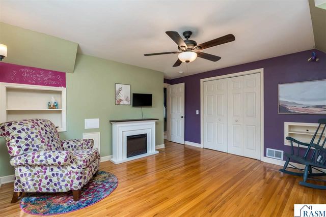 50 Marquette Avenue, North Mankato, MN 56003