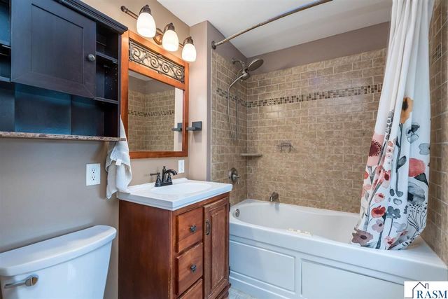 50 Marquette Avenue, North Mankato, MN 56003