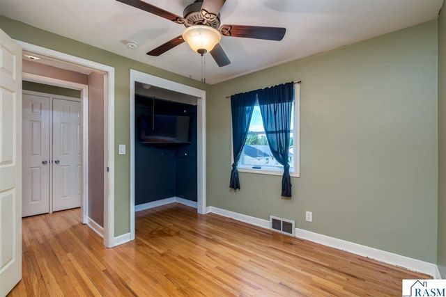 50 Marquette Avenue, North Mankato, MN 56003