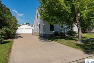 50 Marquette Avenue, North Mankato, MN 56003