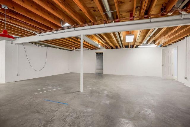 614 Meadowlark Drive, Raymore, MO 64083