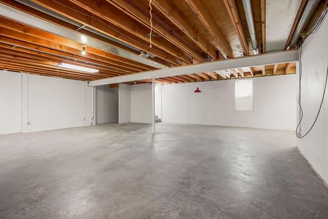 614 Meadowlark Drive, Raymore, MO 64083