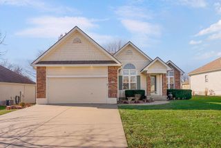 614 Meadowlark Drive, Raymore, MO 64083
