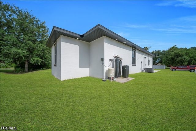 506 W 5th ST, Lehigh Acres, FL 33972