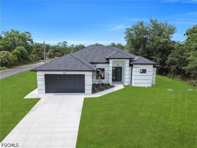506 W 5th ST, Lehigh Acres, FL 33972