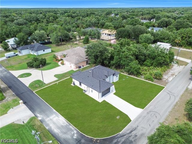 506 W 5th ST, Lehigh Acres, FL 33972